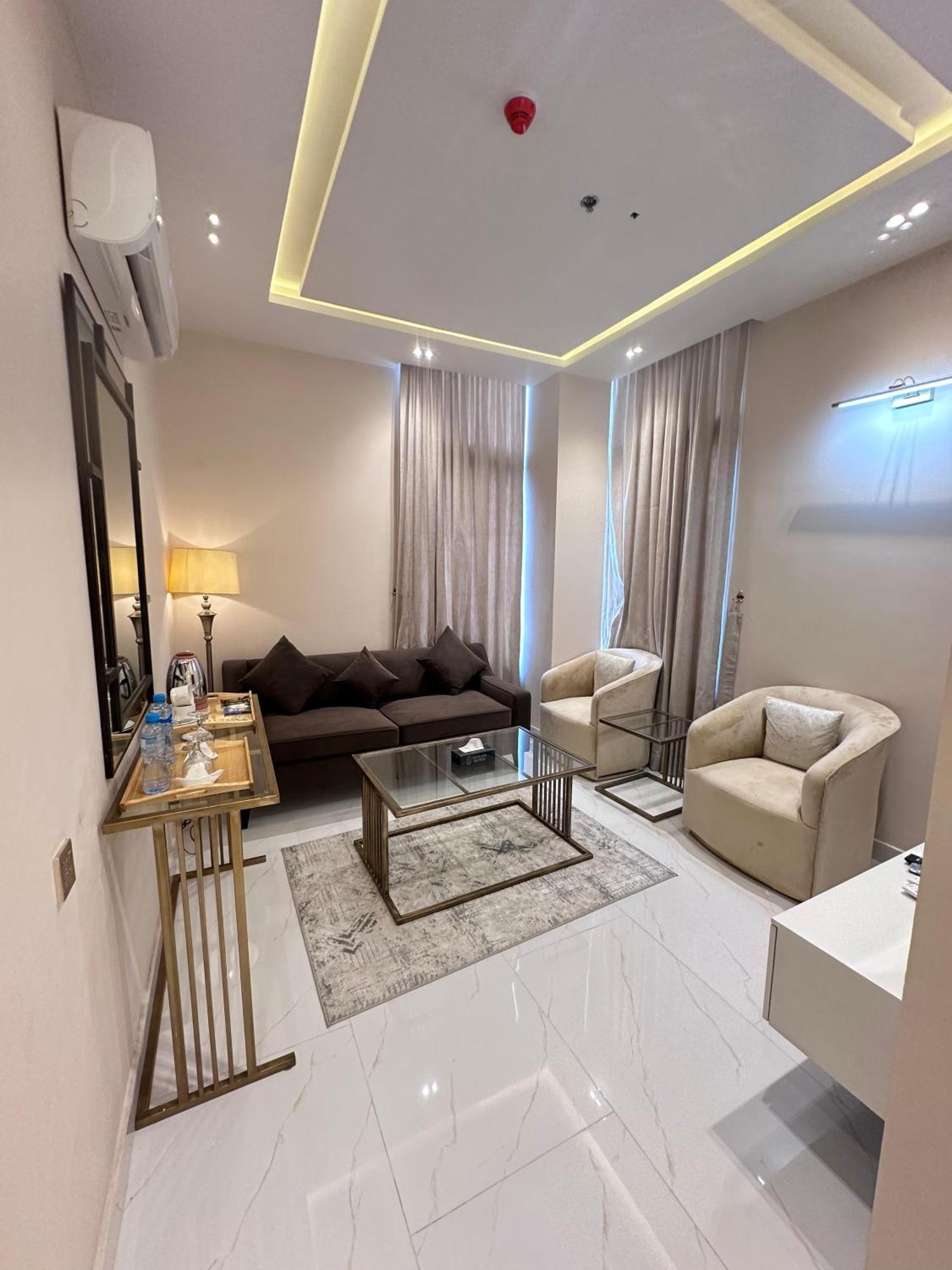 רוואלפינדי Pavilion Suites - Premium Aparthotel In Bahria Town מראה חיצוני תמונה