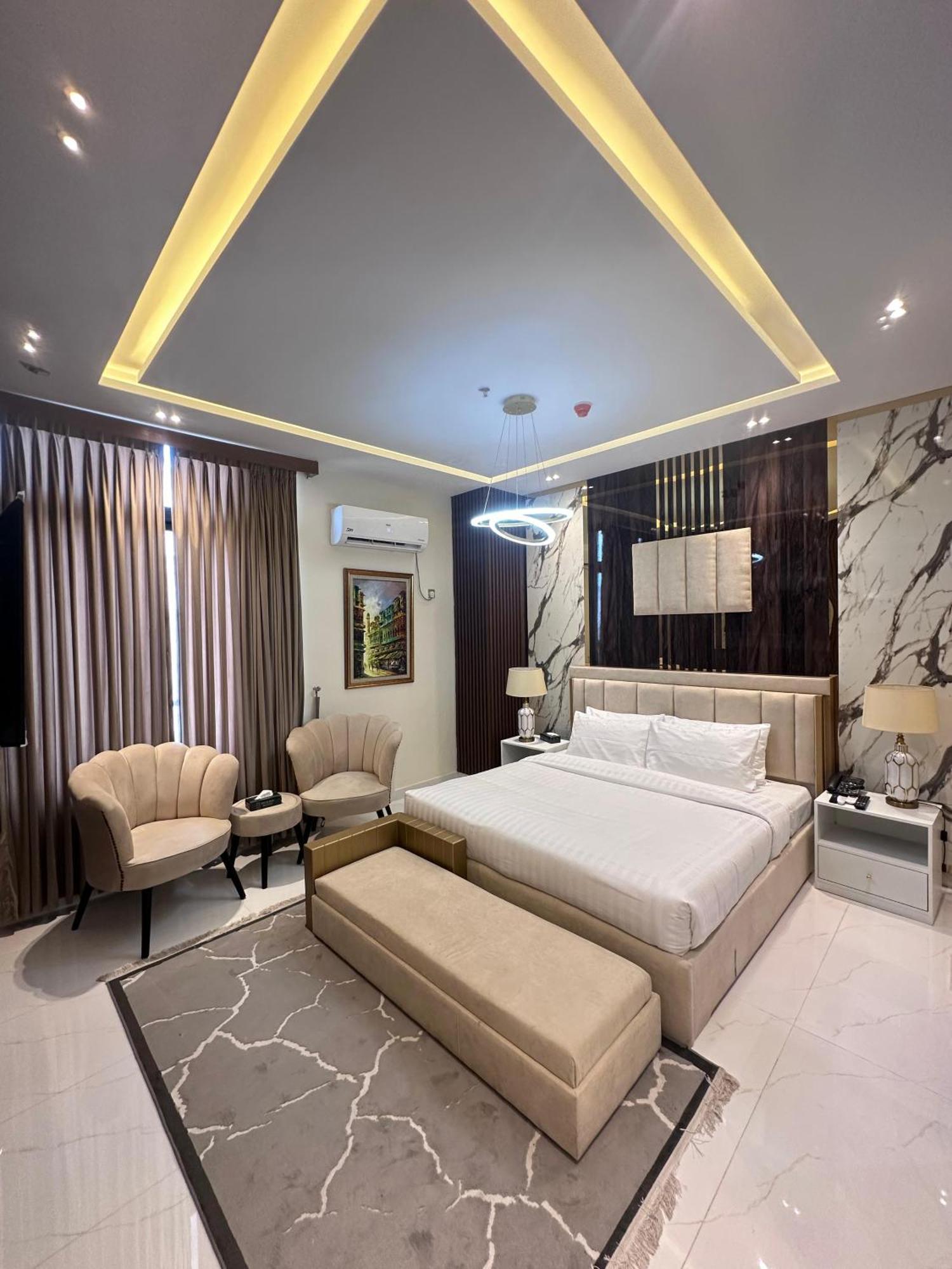 רוואלפינדי Pavilion Suites - Premium Aparthotel In Bahria Town מראה חיצוני תמונה