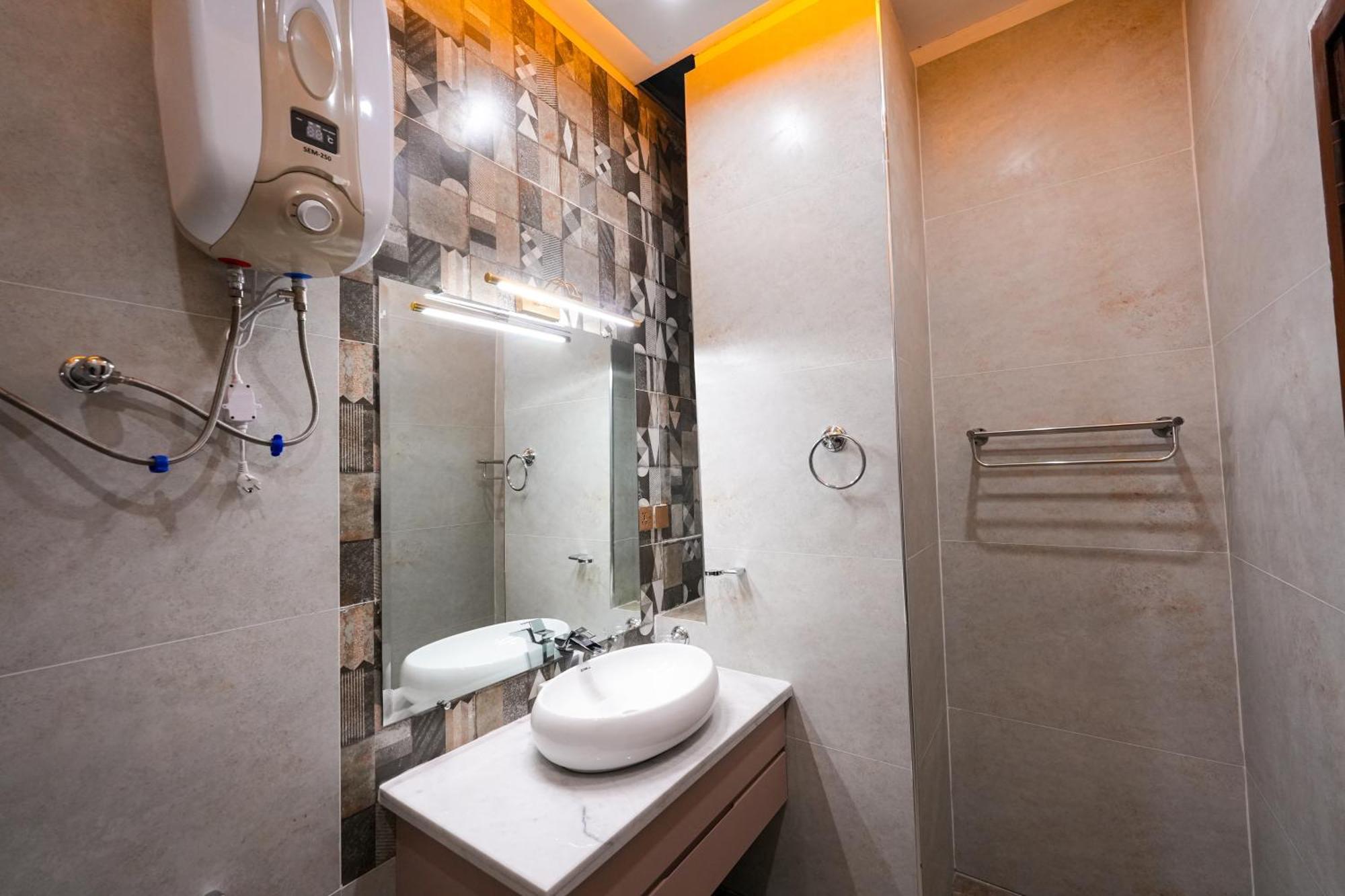 רוואלפינדי Pavilion Suites - Premium Aparthotel In Bahria Town מראה חיצוני תמונה