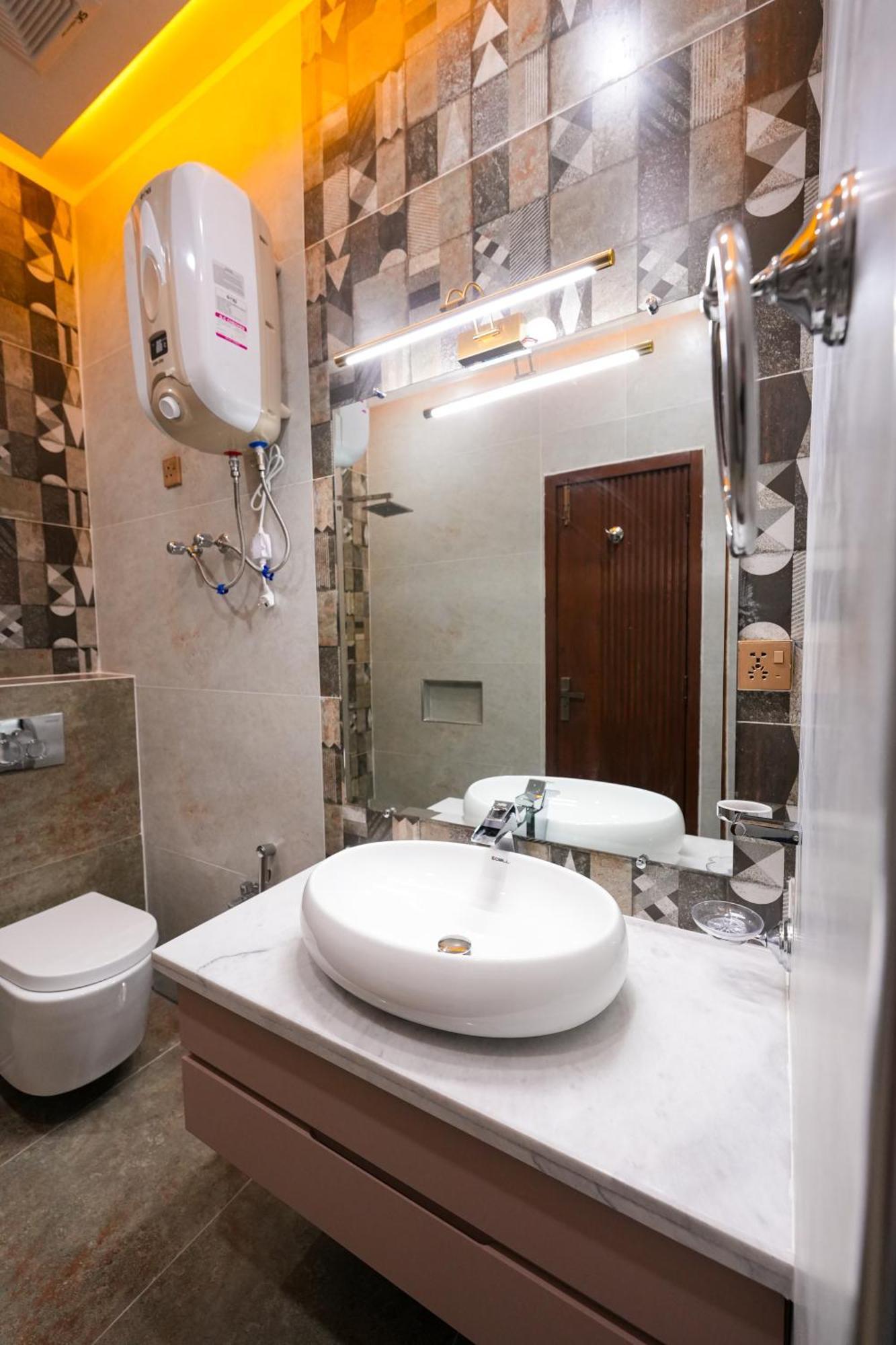 רוואלפינדי Pavilion Suites - Premium Aparthotel In Bahria Town מראה חיצוני תמונה