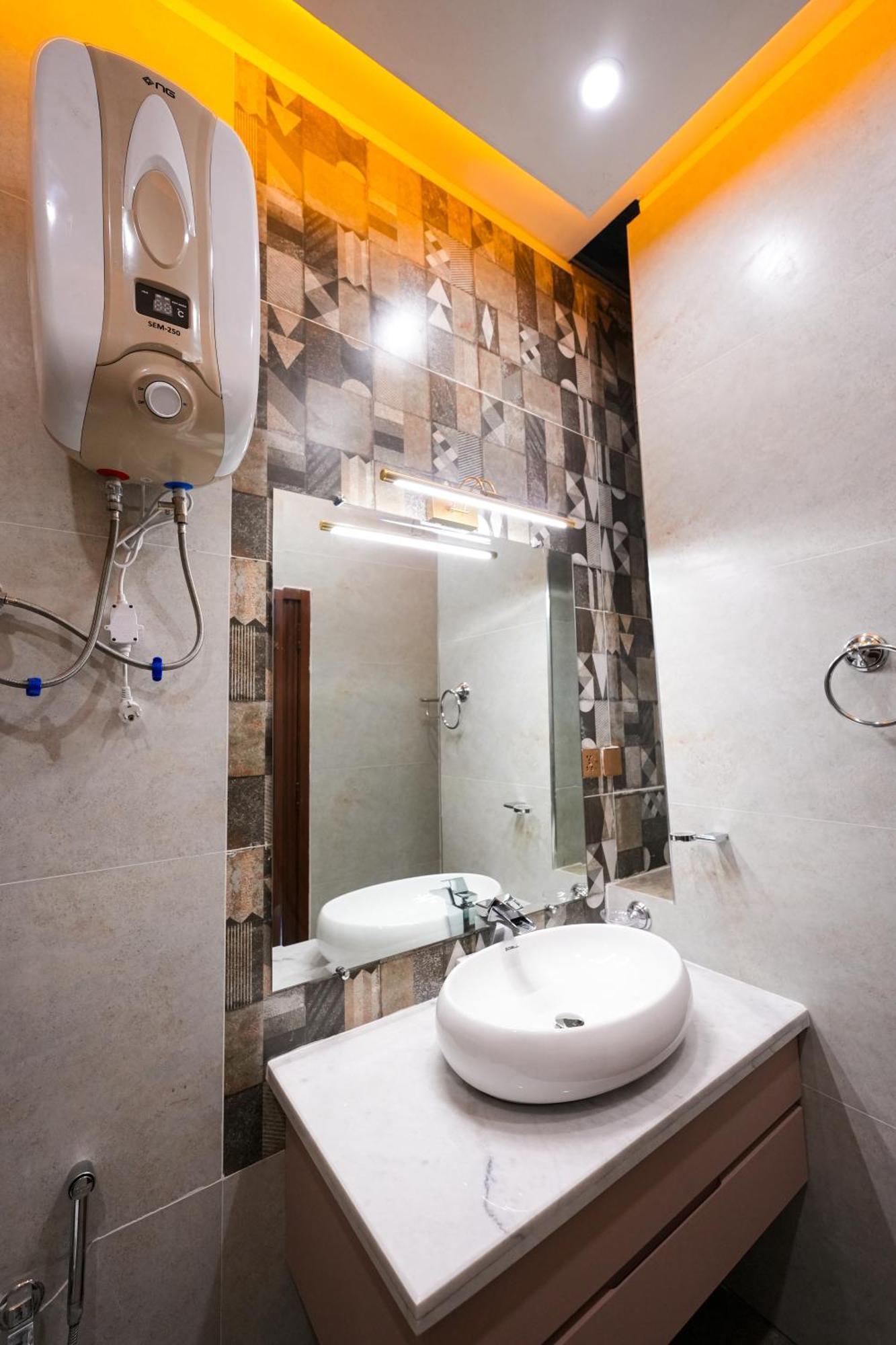 רוואלפינדי Pavilion Suites - Premium Aparthotel In Bahria Town מראה חיצוני תמונה